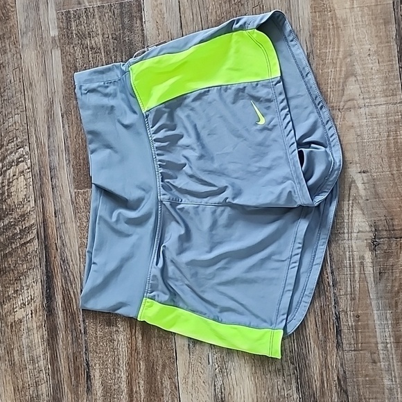 Nike Dri-Fit Running Shorts Sz Small - Picture 1 of 4